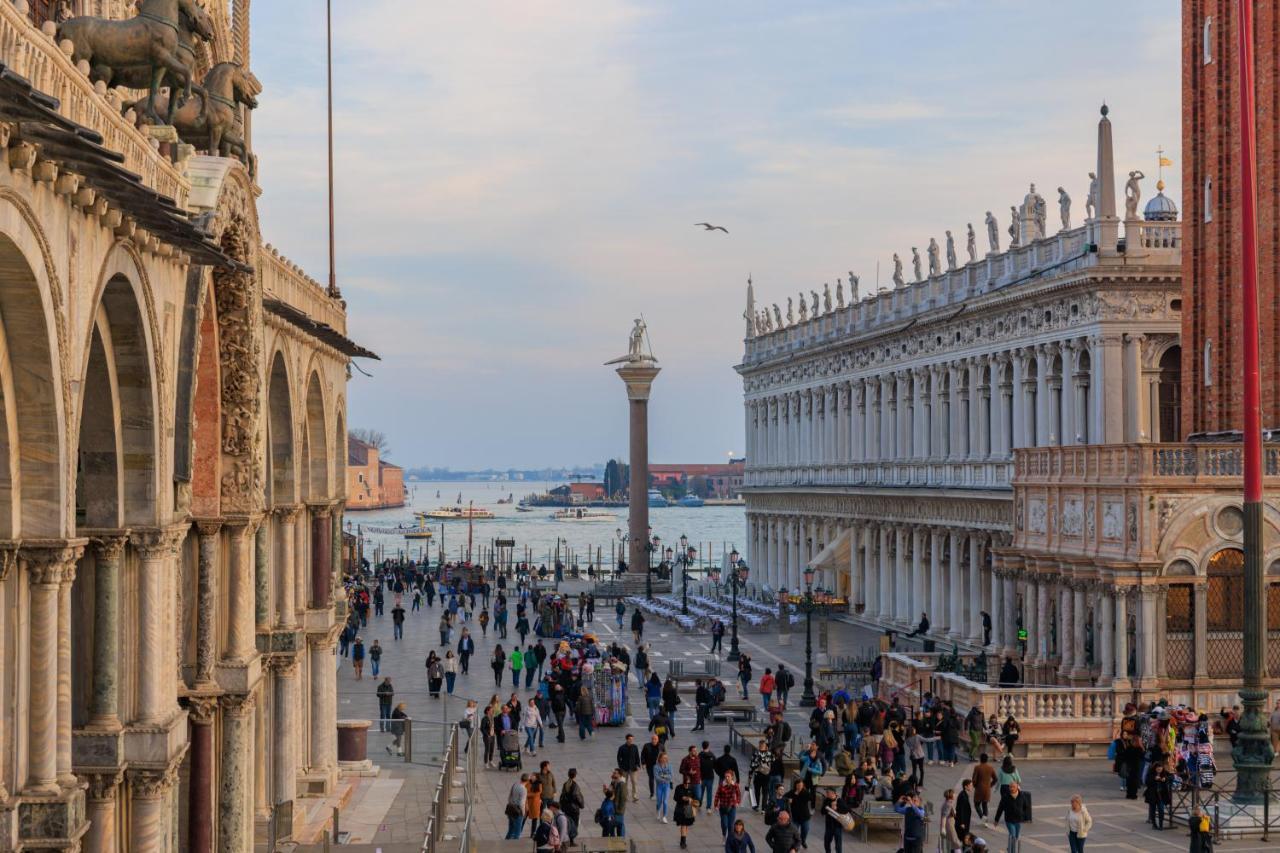 ホテル 286 Piazza San Marco ヴェネツィア エクステリア 写真