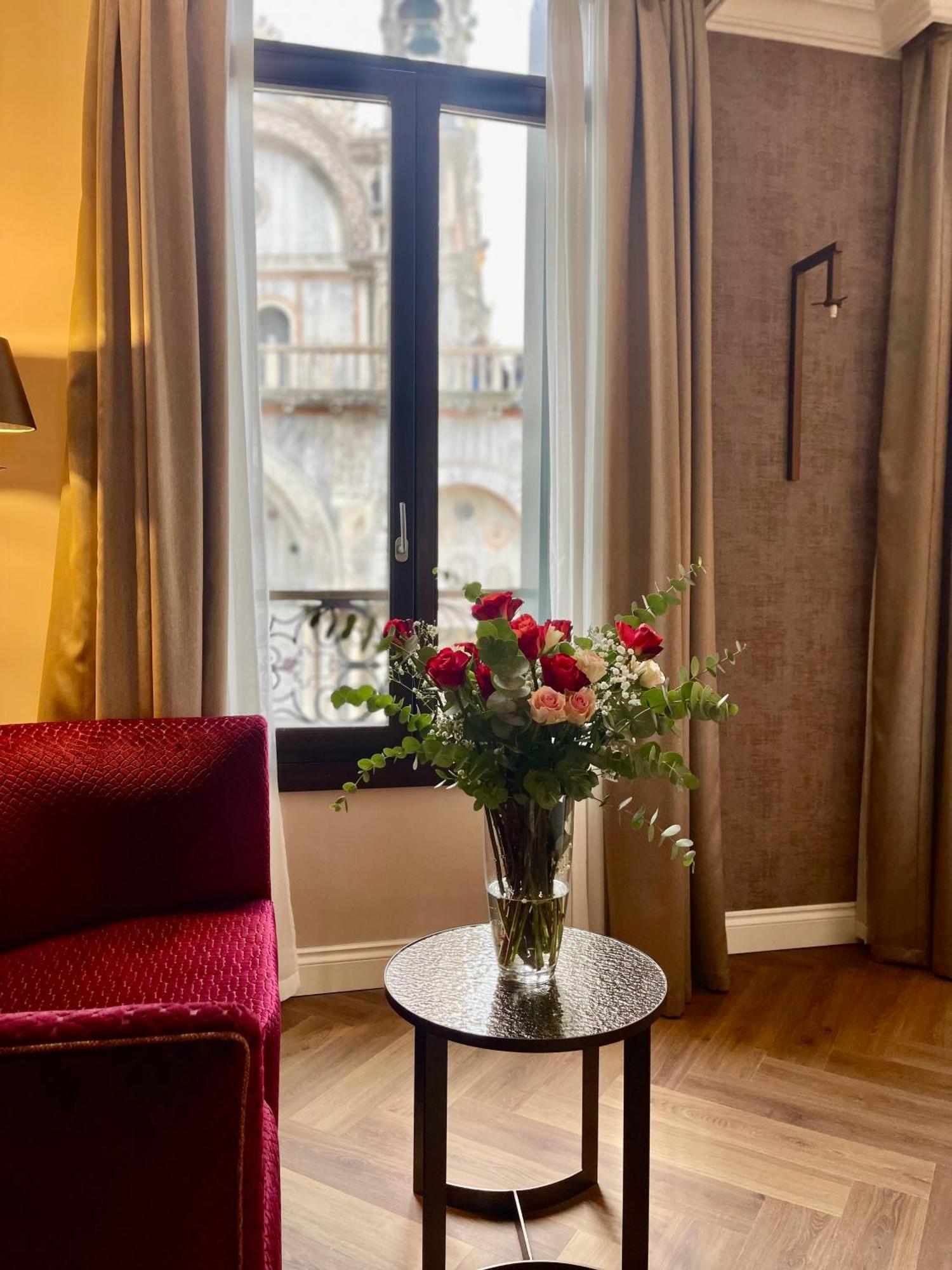 ホテル 286 Piazza San Marco ヴェネツィア エクステリア 写真